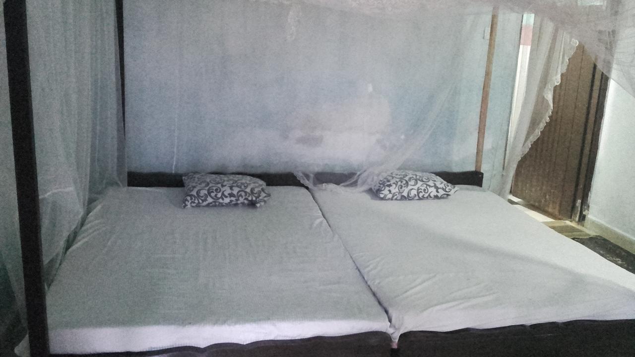 Sea Song Bed & Breakfast Unawatuna Ngoại thất bức ảnh